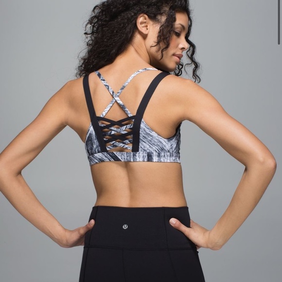 Lululemon Hot To Street Bra 8 - Picture 4 of 9